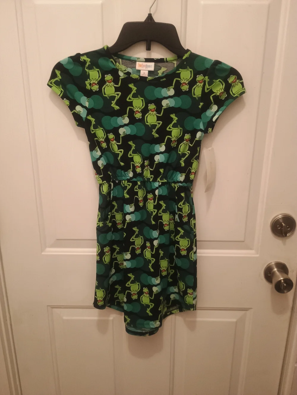 LuLaRoe Disney Mae dress featuring a Kermit the Frog Muppets print Girl Size 8
